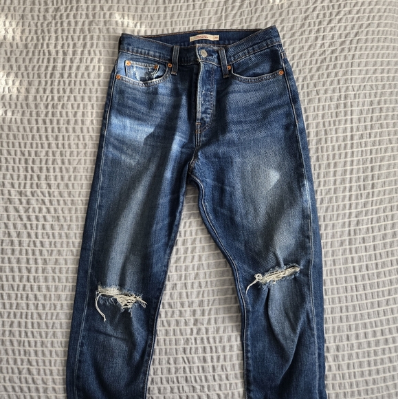Levi's Wedgie S Ripped Deep Medium Wash Denim Jeans Size 29 - Picture 6 of 7